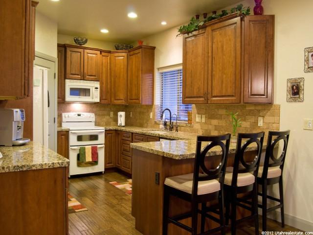 1612 E Bainbridge Rd, Sandy, UT 84092 — photo 2