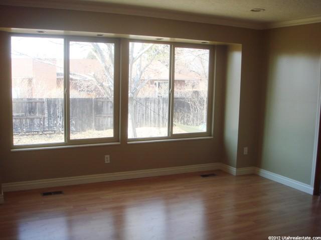 9928 Tameron Dr, Sandy, UT 84092 — photo 5