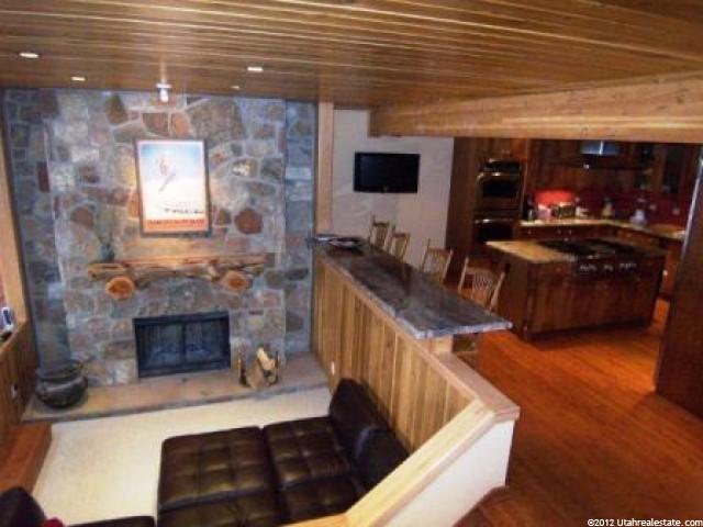 4080 E Quarry Dr, Sandy, UT 84092 — photo 4