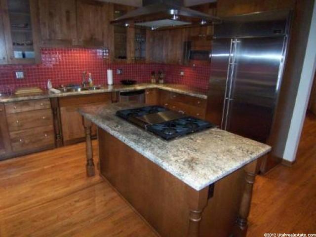 4080 E Quarry Dr, Sandy, UT 84092 — photo 6