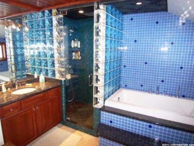 4080 E Quarry Dr, Sandy, UT 84092 — photo 9