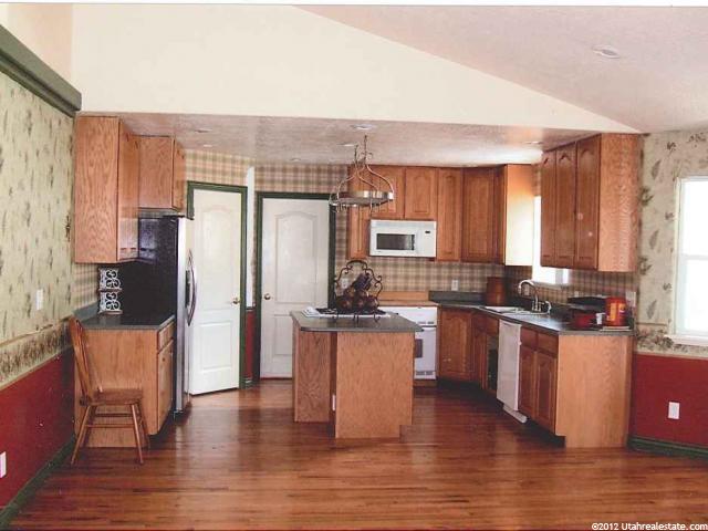 1386 N 325 E, Nephi, UT 84648 — photo 4