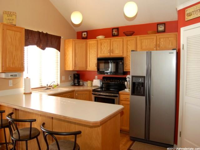 739 E 2450 N, North Ogden, UT 84414 — photo 2
