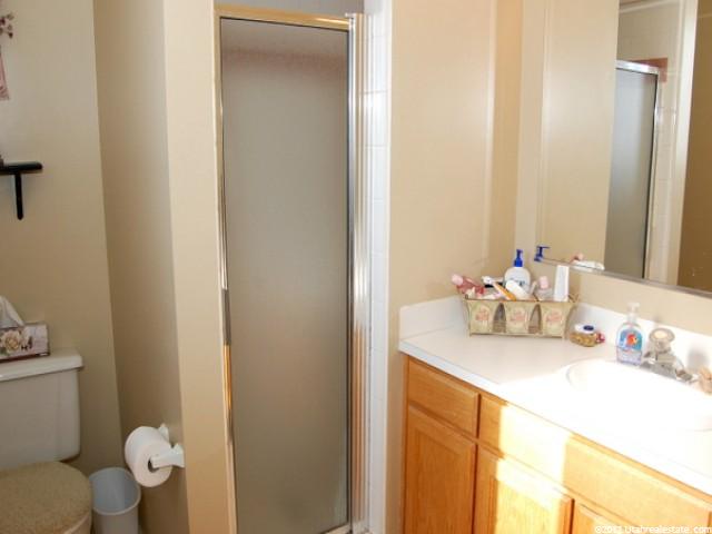 739 E 2450 N, North Ogden, UT 84414 — photo 9
