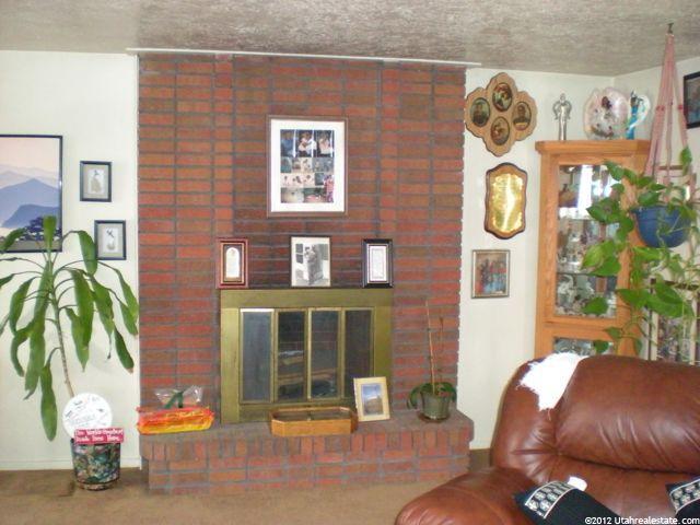 1207 Emerald Dr, Layton, UT 84040 — photo 3