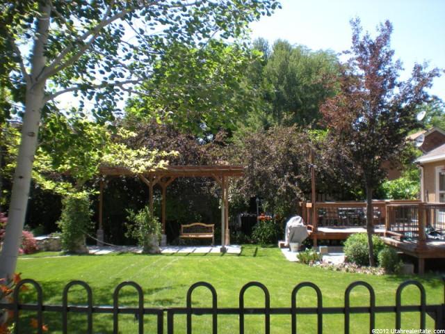 294 E 650 N, Bountiful, UT 84010 — photo 12