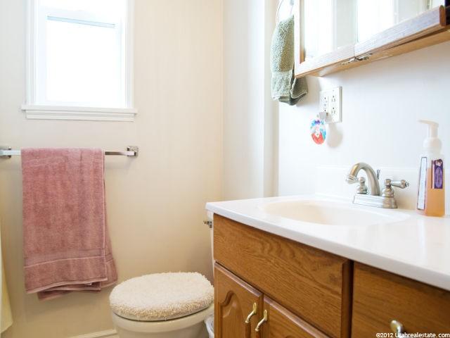 294 E 650 N, Bountiful, UT 84010 — photo 6