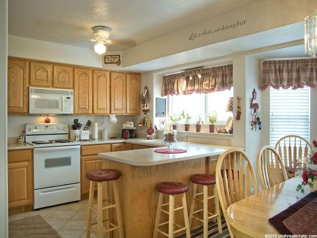 678 W Jennings Ln, Centerville, UT 84014 — photo 3
