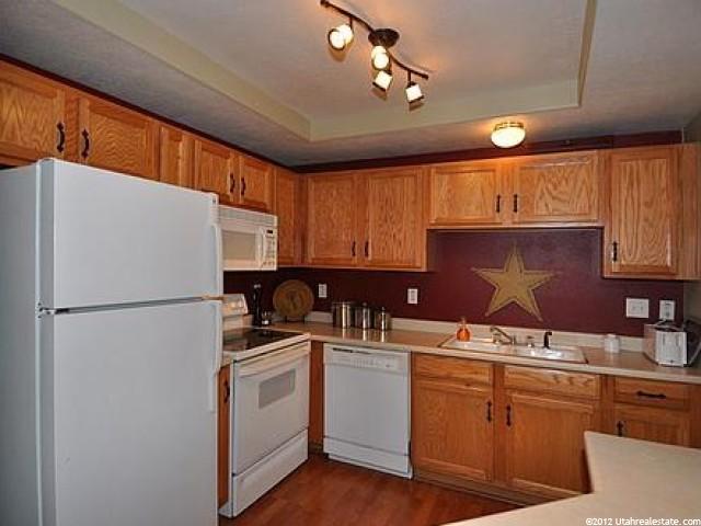 160 Irisfield Dr, Draper, UT 84020 — photo 2