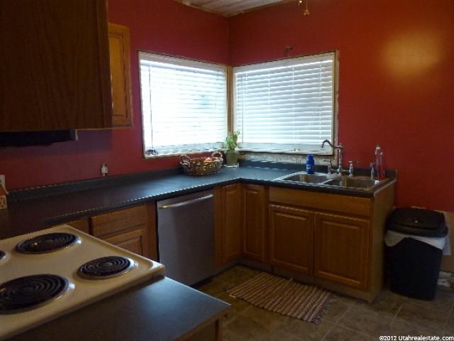 445 Bannock St, Malad City, ID 83252 — photo 3