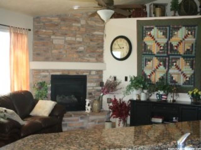 838 Saddle Rd, Grantsville, UT 84029 — photo 3