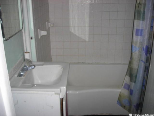 1252 W 1800 N, Clinton, UT 84015 — photo 5