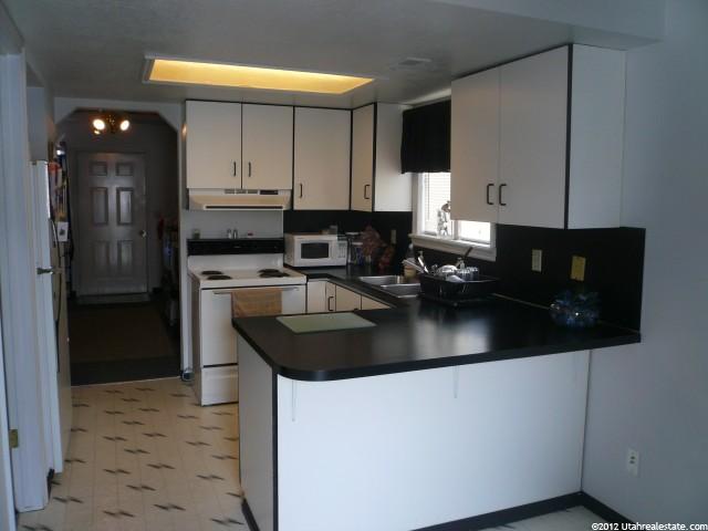 674 S 200 W, Logan, UT 84321 — photo 3