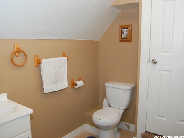 284 10th St, Ogden, UT 84404 — photo 7