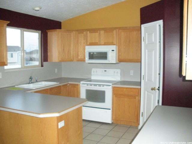 4090 W 4650 S, Roy, UT 84067 — photo 5
