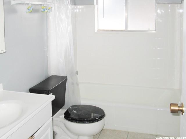1155 S 1000 E ##9, Clearfield, UT 84015 — photo 6