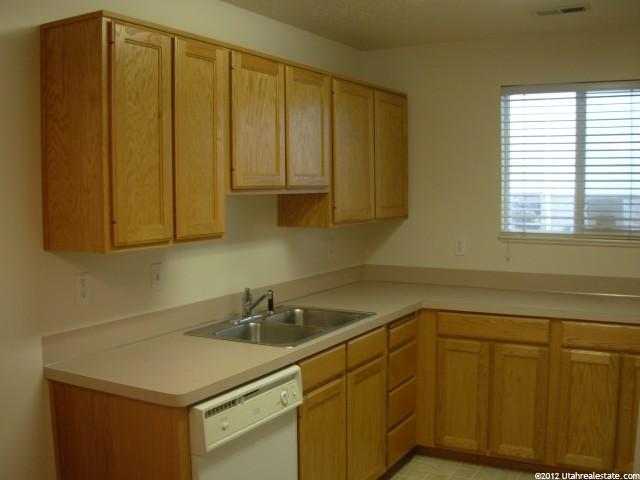 2421 N 400 E #C8, North Ogden, UT 84414 — photo 9