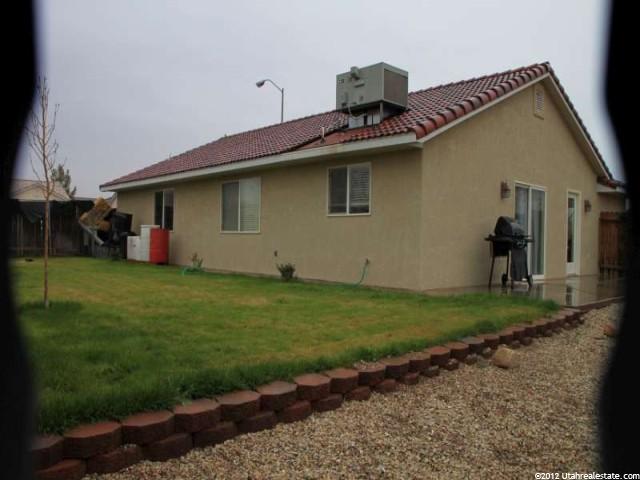 335 N 2790 E, St. George, UT 84790 — photo 12