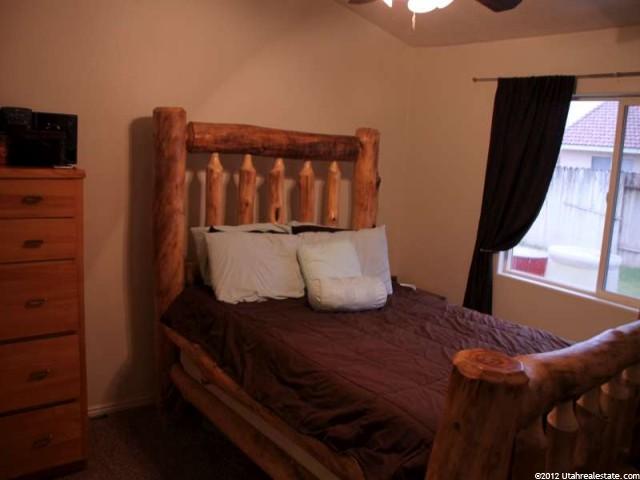 335 N 2790 E, St. George, UT 84790 — photo 5