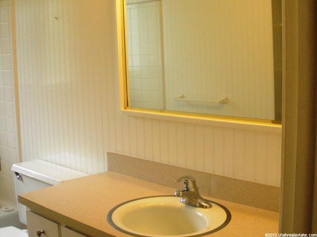 1988 N 1225 W, Clinton, UT 84015 — photo 7