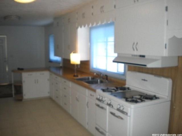 713 2nd St, Ogden, UT 84404 — photo 3
