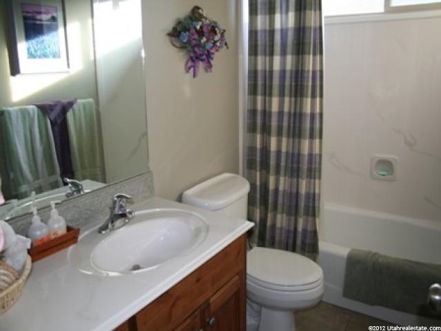 3053 W 2600 S, West Haven, UT 84401 — photo 9