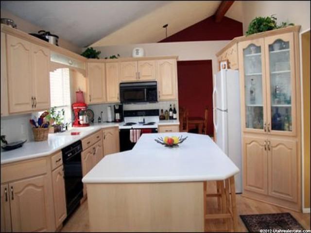 2187 Borg Ct, Sandy, UT 84092 — photo 4