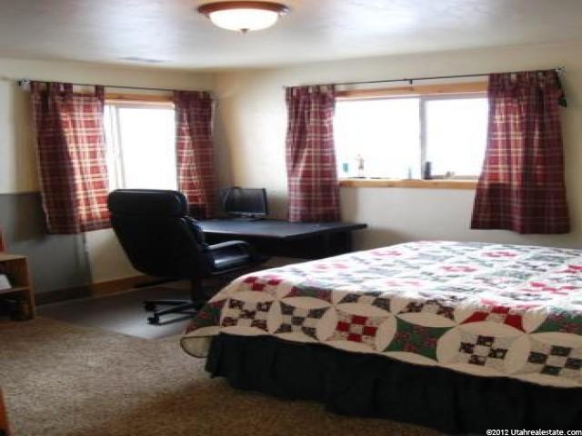 4847 Fairway Oaks Dr, Eden, UT 84310 — photo 9