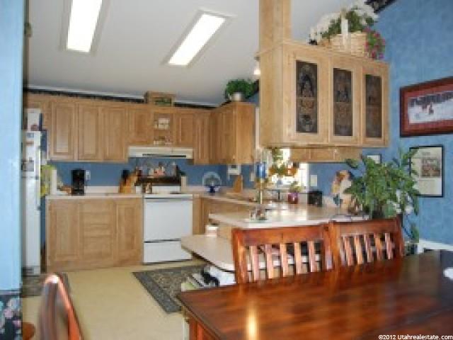 1000 S 300 E, Providence, UT 84332 — photo 4