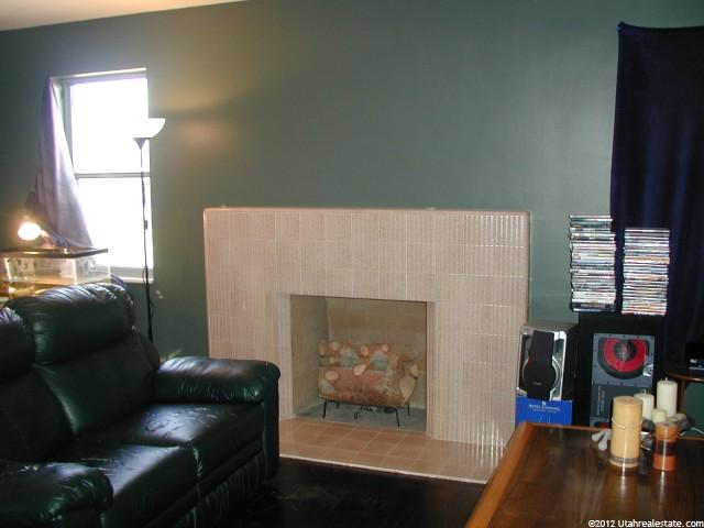 178 W Park St, Midvale, UT 84047 — photo 2