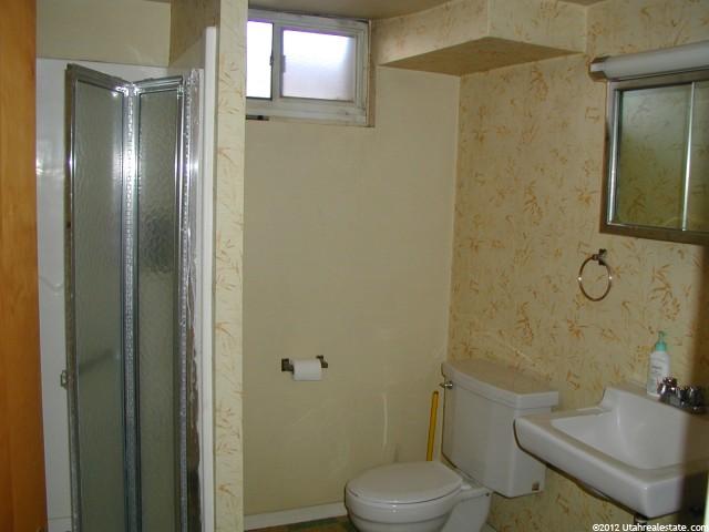 178 W Park St, Midvale, UT 84047 — photo 6