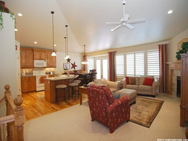 684 W 750 S, Layton, UT 84041 — photo 6