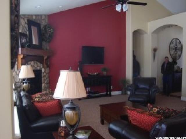 337 S Stonegate Dr, Roosevelt, UT 84066 — photo 3