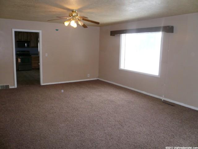 166 W Center St, Smithfield, UT 84335 — photo 2