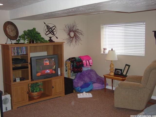4039 W 5000 S, Roy, UT 84067 — photo 3
