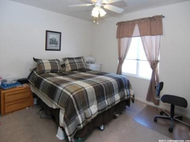 422 Meadowbrook Dr, Ogden, UT 84404 — photo 4