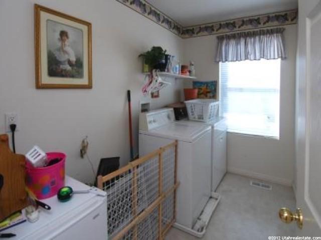 422 Meadowbrook Dr, Ogden, UT 84404 — photo 7