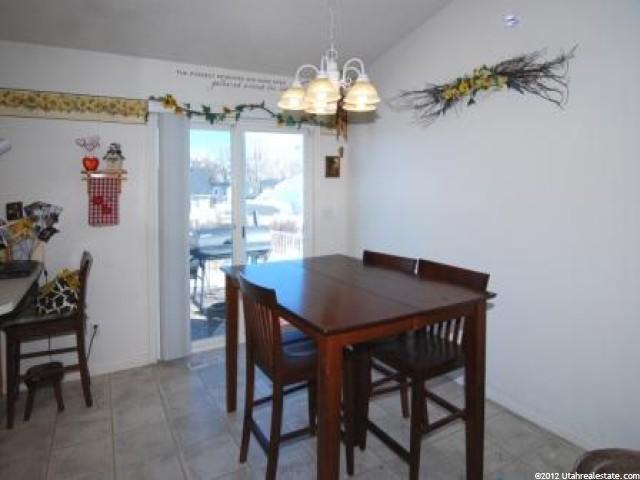 422 Meadowbrook Dr, Ogden, UT 84404 — photo 8