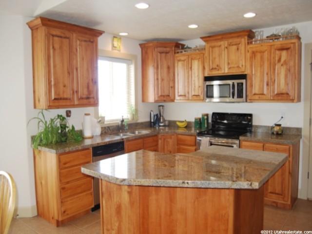 1184 S 140 W, Wellsville, UT 84339 — photo 5
