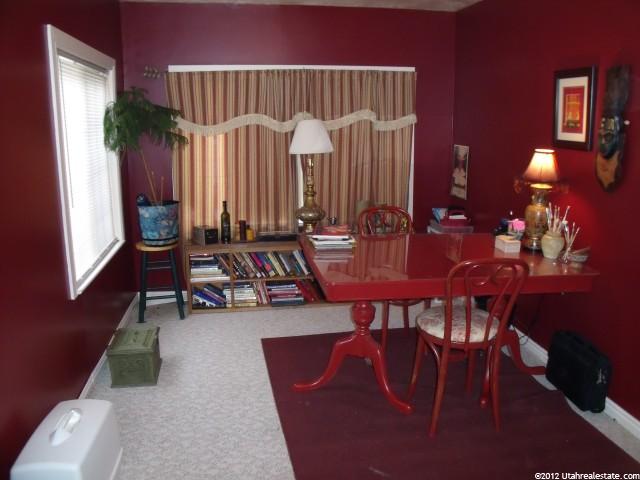 274 S Lakeview Dr, Clearfield, UT 84015 — photo 8