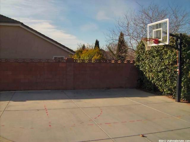 37 N Stone Mountain Dr, St. George, UT 84770 — photo 10