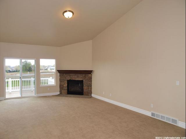 5541 S 1425 E, South Ogden, UT 84403 — photo 3