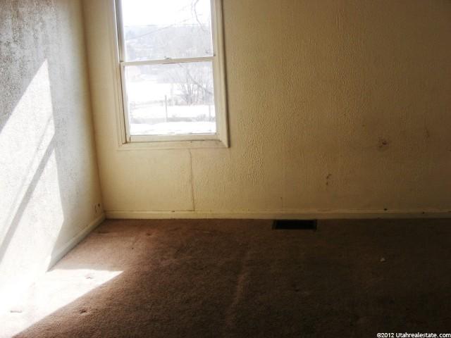 987 Patterson St, Ogden, UT 84403 — photo 4