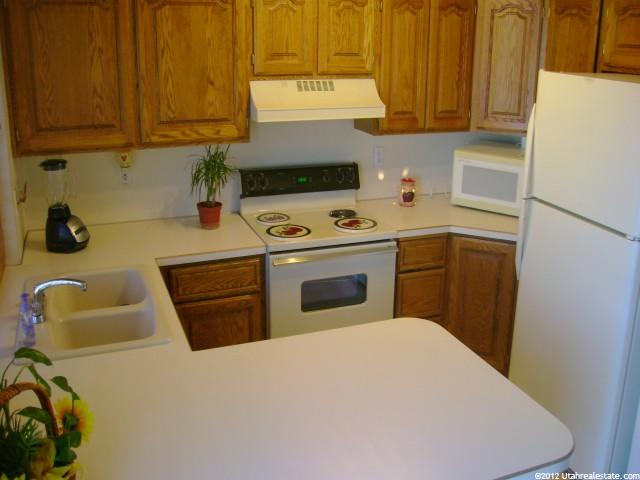 877 N Harrison Blvd, Ogden, UT 84404 — photo 7