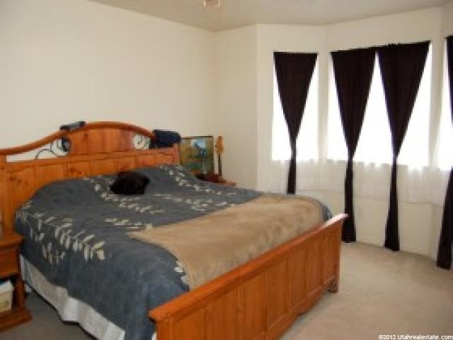 1008 E Sara Ln S, Ogden, UT 84404 — photo 8