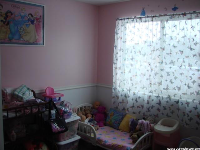 901 Brook Cir, Ogden, UT 84403 — photo 6