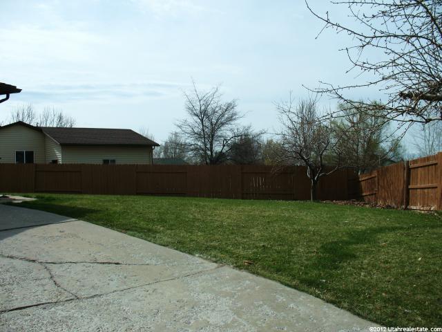 1314 Nalder Cir, Layton, UT 84040 — photo 2