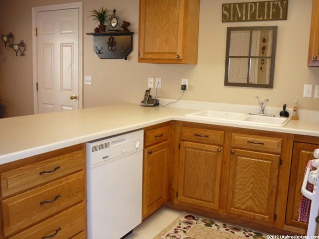 151 Conventry Pl, Logan, UT 84341 — photo 6