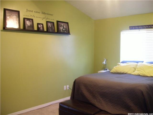 4012 Lily Dr, Roy, UT 84067 — photo 2