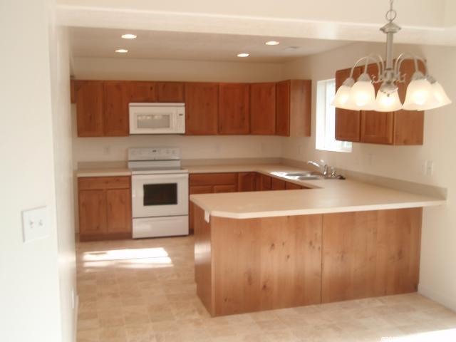 485 Ladera Dr, Vernal, UT 84078 — photo 2